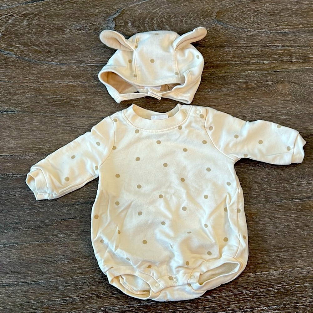 Cat & Jack Bubble Onesie With Bonnet 0-3m